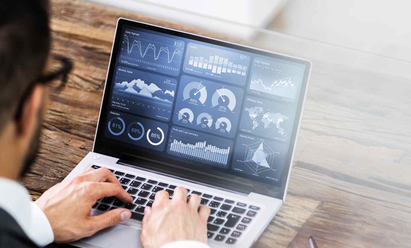 Key B2B Website Analytics Metrics to Monitor in GA4