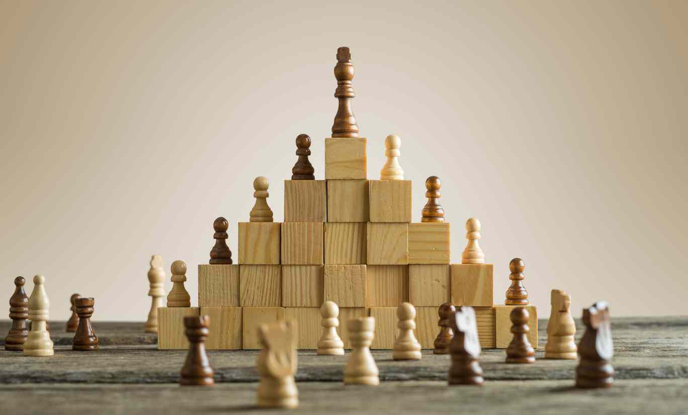 How does Google rank content in 2024