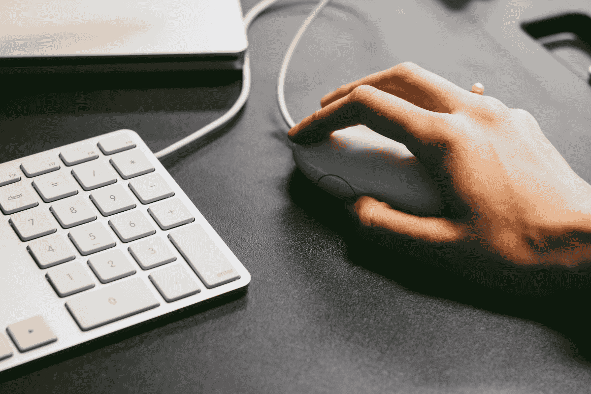 What are zero-click searches?