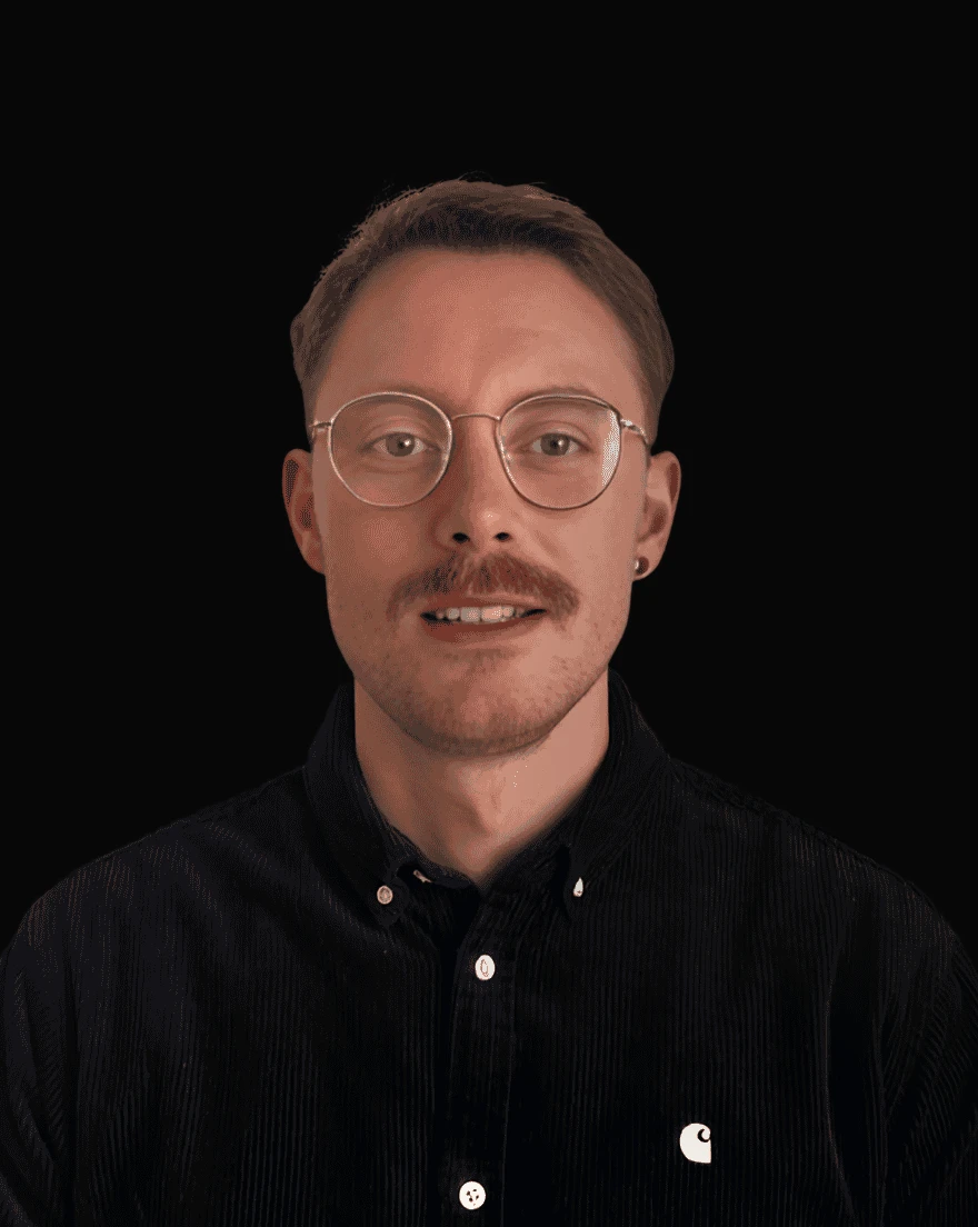 Portrait of Kyle Headland.